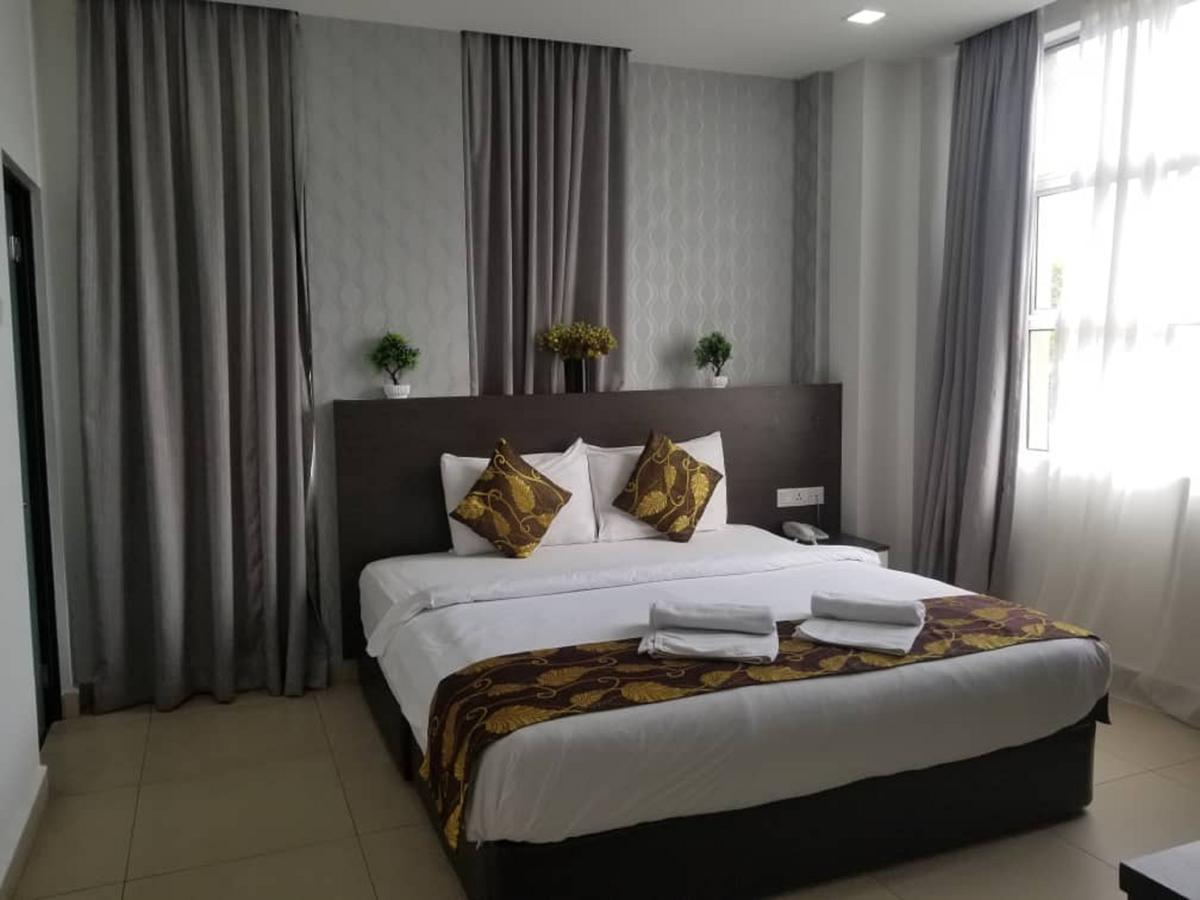 D'Metro Hotel Шах Алам Екстериор снимка