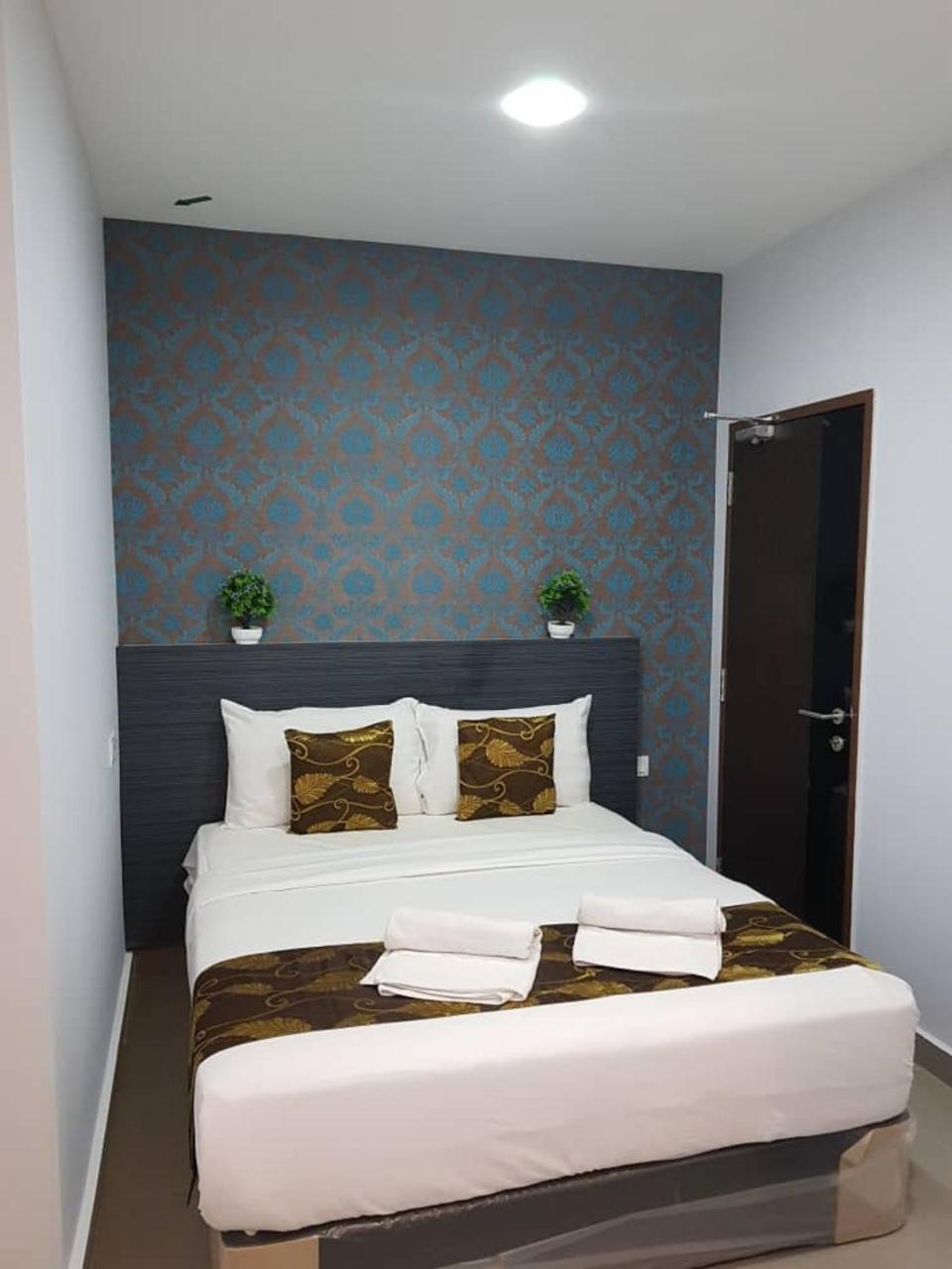 D'Metro Hotel Шах Алам Екстериор снимка